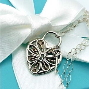 Tiffany & Co 24” 18 K GOLD Silver Padlock Lock Key Filigree Oval Link Necklace